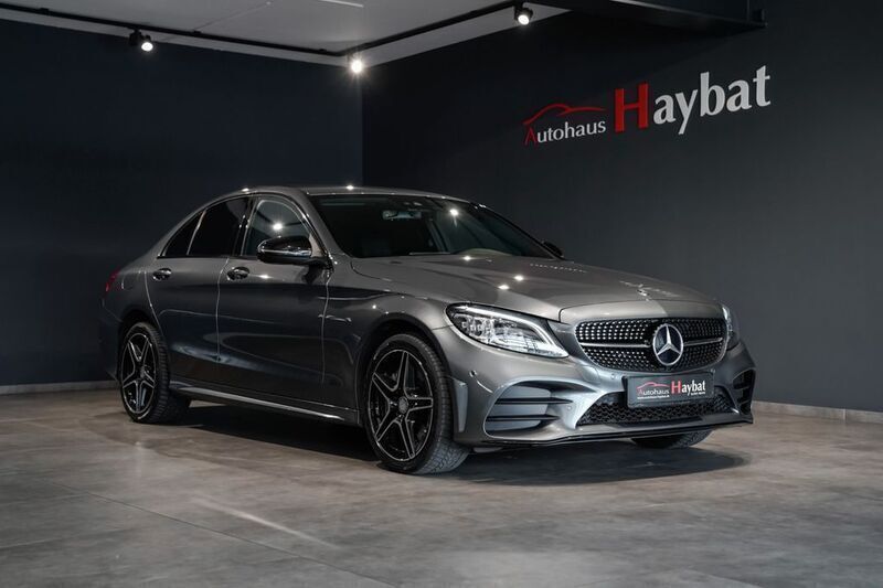 Grau Gebraucht 2019 Mercedes C400 AMG Limousine | 35.950 € (Etwas zu teuer) - Bild 1/4