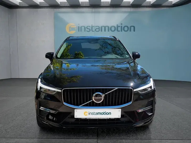 Gebraucht Volvo XC60 Core 197 PS (144 kW) 2024 Schwarz SUV