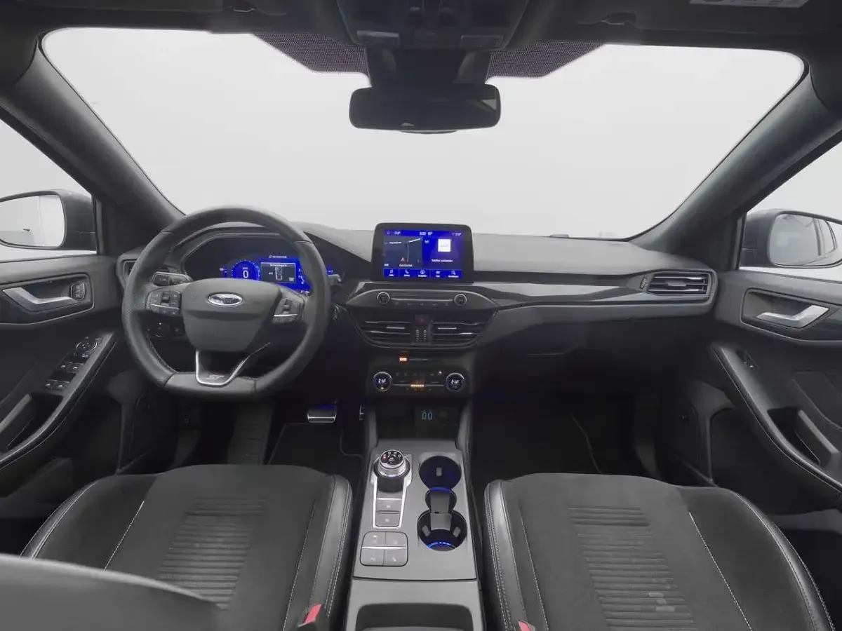 Używany Ford Focus ST 280 KM (205 kW) 2020 Szary Sedan/Limuzyna