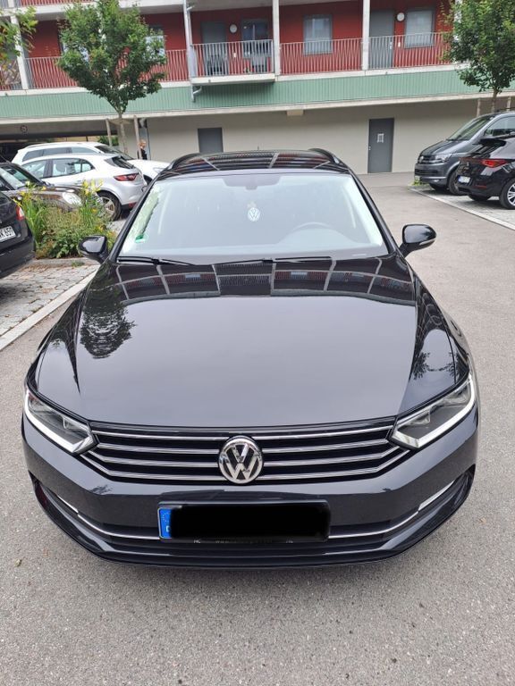 Gebraucht VW Passat Comfortline 150 PS (110 kW) 2015 Schwarz Kombi