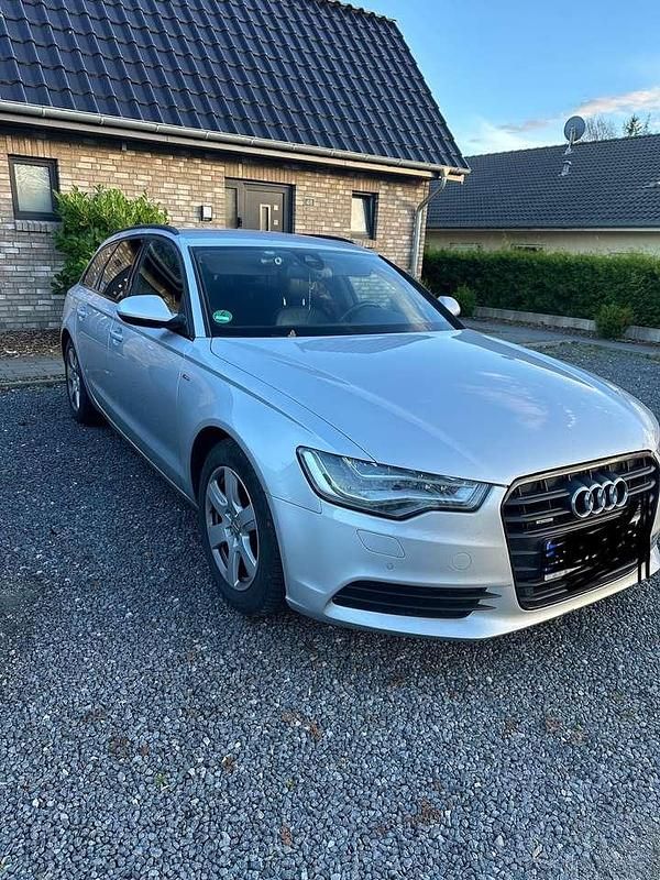 Gebraucht Audi A6 Ambiente 204 PS (150 kW) 2014 Silber Kombi