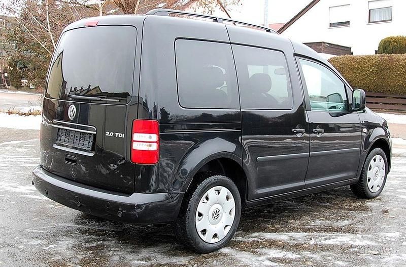 Gebraucht VW Caddy Comfortline 140 PS (102 kW) 2012 Schwarz Van / Kleinbus