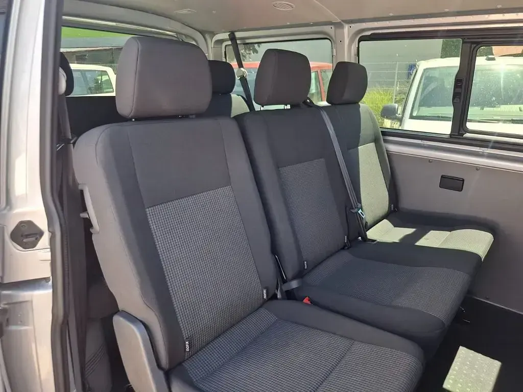 Gebraucht VW T6.1 150 PS (110 kW) 2020 Silber Van
