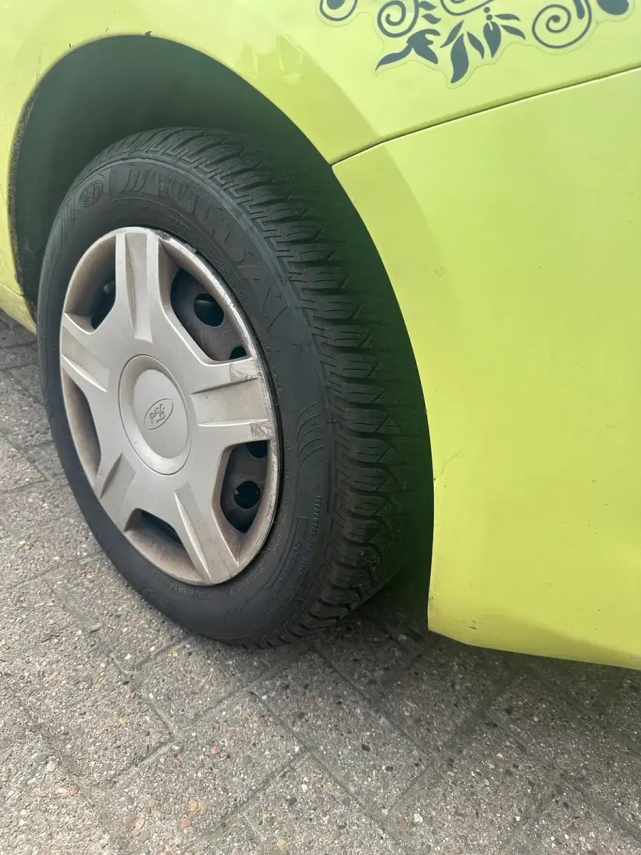 Gebraucht Ford Ka 69 PS (50 kW) 2008 Gelb Kleinwagen