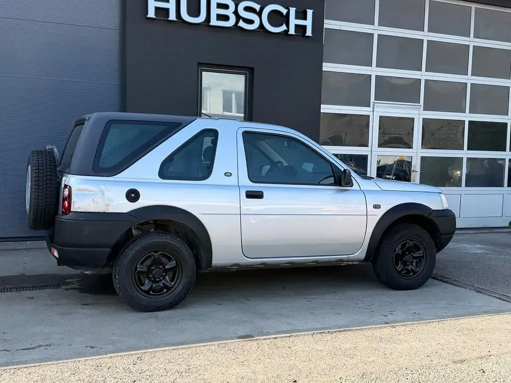 Gebraucht Land Rover Freelander S 111 PS (81 kW) 2002 Silber SUV