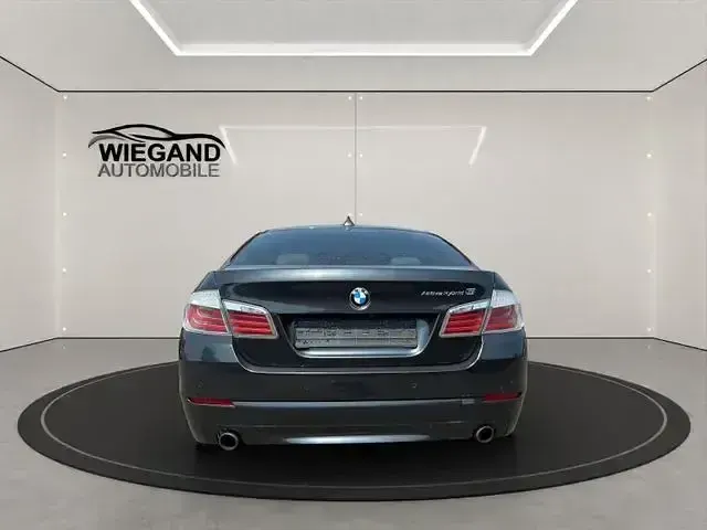 Gebraucht BMW ActiveHybrid 5 Shadowline 306 PS (225 kW) 2013 Sophistograu ii brillanteffekt Limousine