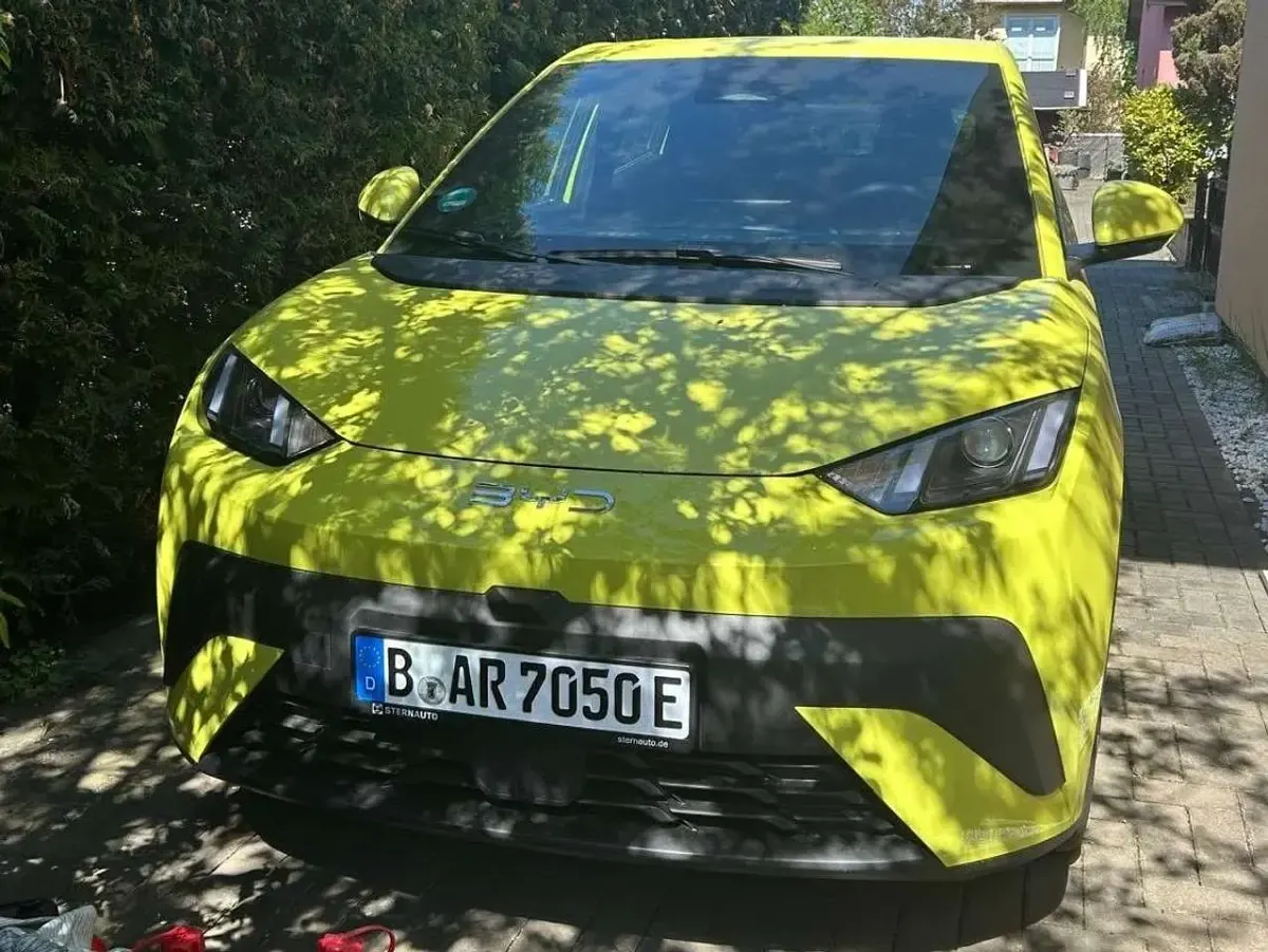 Nuevo BYD Dolphin Surf Active 64 kW (88 CV) 2025 Verde Utilitario