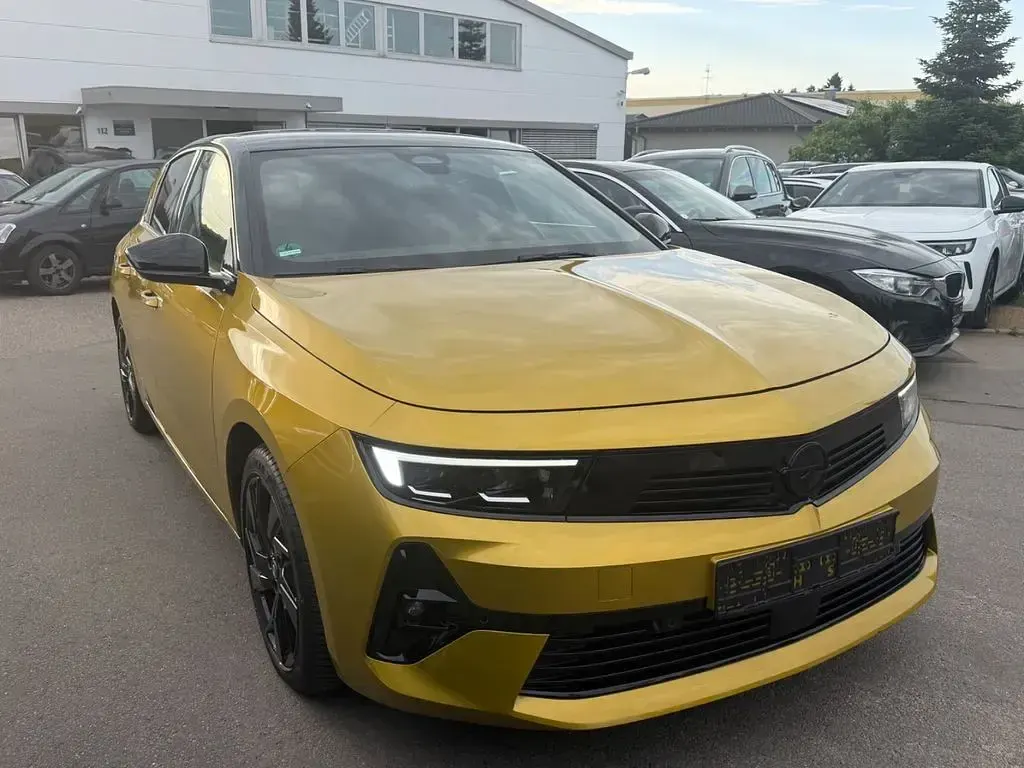 Gebraucht Opel Astra GS Line 150 PS (110 kW) 2023 Gelb Kleinwagen