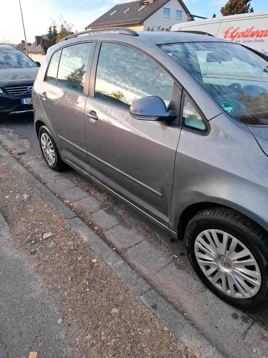 Gebraucht VW Golf VI 80 PS (58 kW) 2009 Grau Kleinwagen