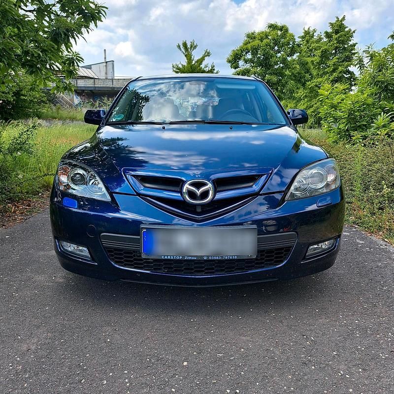 Blau Gebraucht 2009 Mazda 3 Limousine | 3.200 € (Fairer Preis) - Bild 1/4