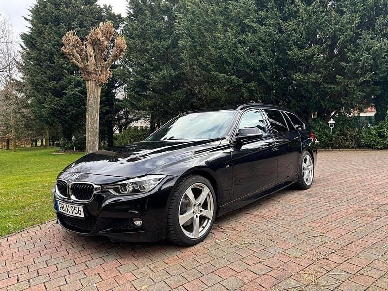 Gebraucht BMW 320 M Sport 190 PS (139 kW) 2018 Schwarz Limousine