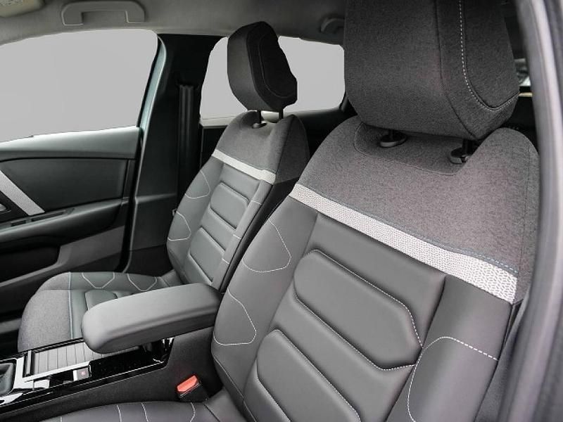 Gebraucht Citroën C4 Shine 131 PS (96 kW) 2023 Blau SUV