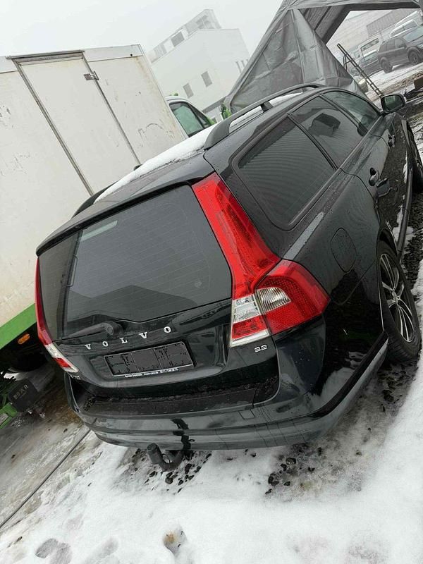 Gebraucht Volvo V70 235 PS (172 kW) 2008 Schwarz Kombi