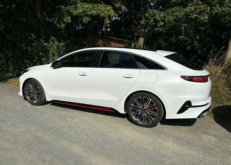 Gebraucht Kia Ceed GT GT 204 PS (150 kW) 2020 Weiß Limousine