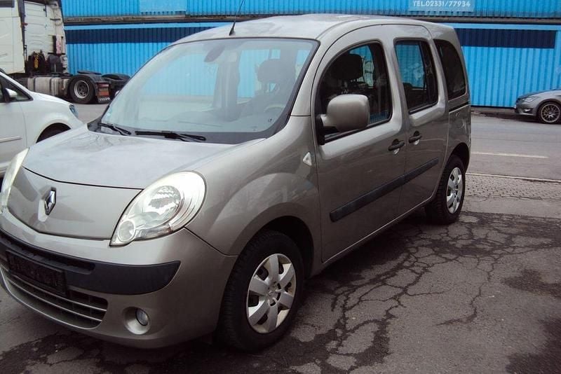 Gebraucht Renault Kangoo Privilege 106 PS (77 kW) 2008 Gold Van / Kleinbus