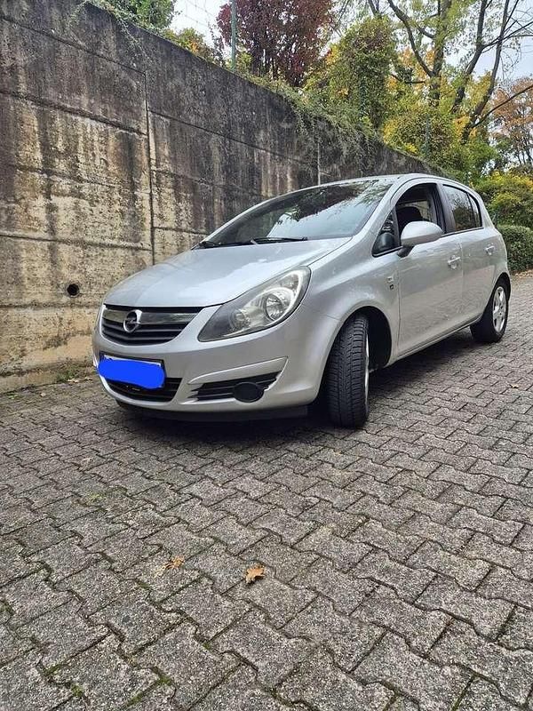 Gebraucht Opel Corsa Edition 101 PS (74 kW) 2010 Silber Kleinwagen