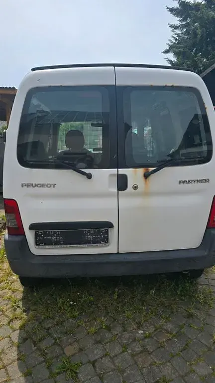 Gebraucht Peugeot Partner 75 PS (55 kW) 2006 Weiß Van / Kleinbus