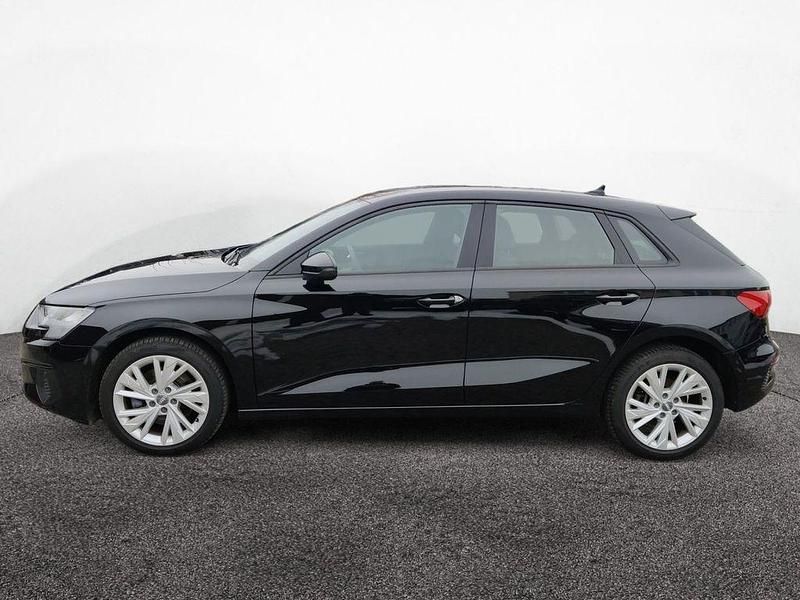 Gebraucht Audi A3 Ambiente 150 PS (110 kW) 2020 Mythosschwarz metallic Limousine