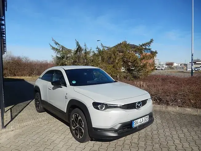 Gebraucht Mazda MX30 Ad'Vantage 170 PS (125 kW) 2024 Ceramic white SUV