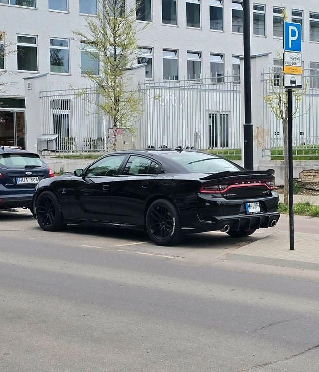 Gebraucht Dodge Charger SXT 296 PS (217 kW) 2018 Schwarz Limousine