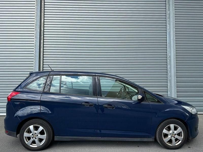 Gebraucht Ford Grand C-Max Ambiente 101 PS (74 kW) 2018 Blau Van / Kleinbus