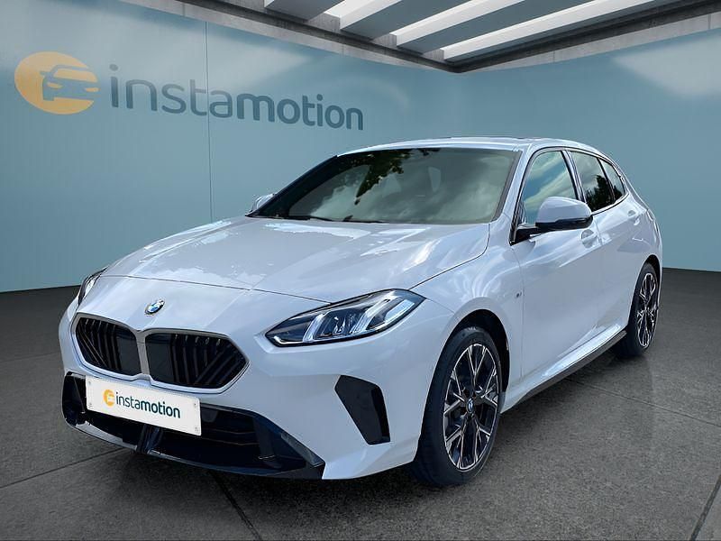 Weiß Neu 2025 BMW 116 M Sport Kleinwagen | 32.149 € (Guter Preis) - Bild 1/4