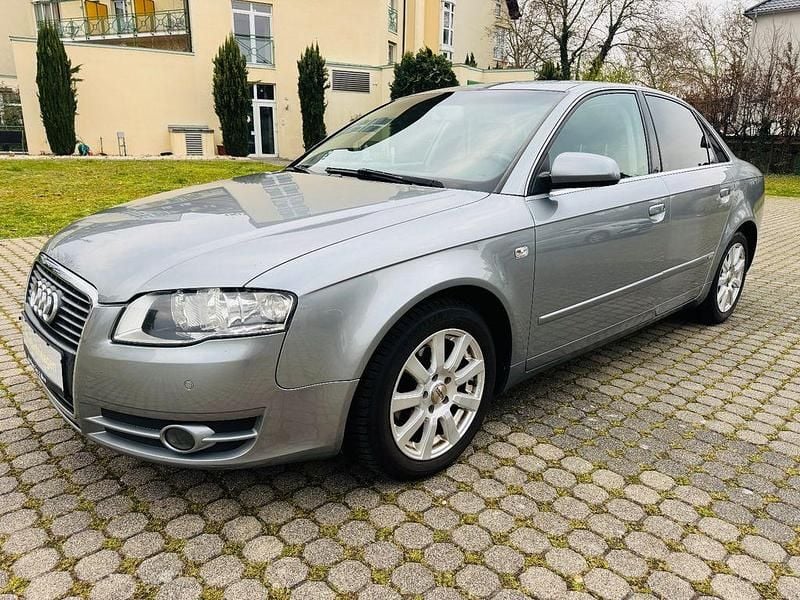 Gebraucht Audi A4 S-Line 131 PS (96 kW) 2007 Grau Limousine