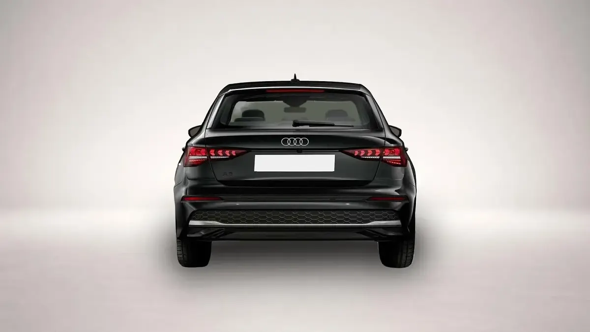 Gebraucht Audi A3 Advanced 150 PS (110 kW) 2025 Manufacturer Limousine
