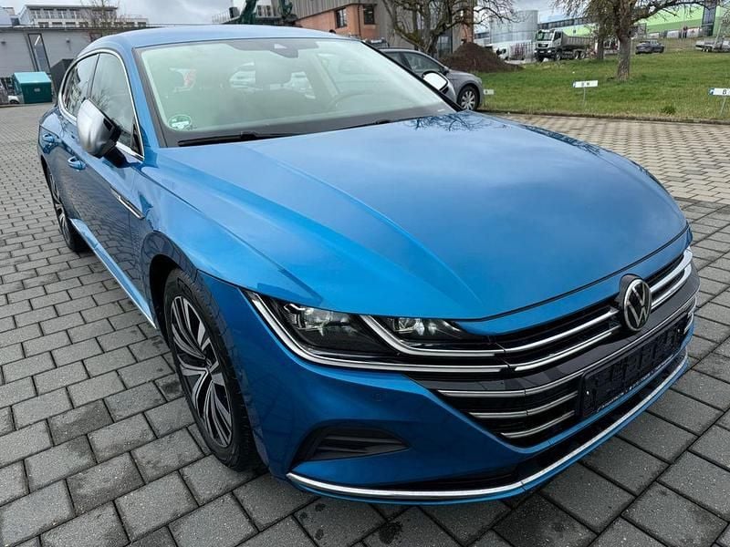 Gebraucht VW Arteon 150 PS (110 kW) 2023 Blau Limousine