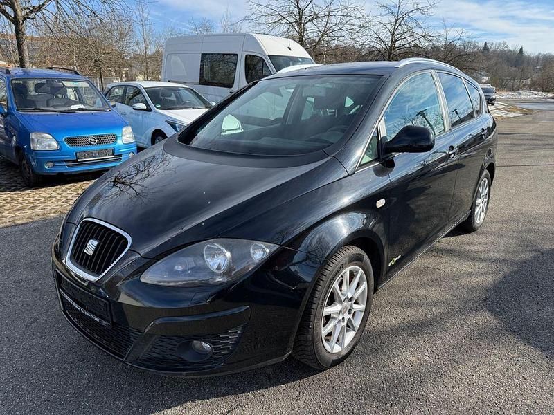 Schwarz Gebraucht 2013 Seat Altea XL Copa Van / Kleinbus | 5.790 € (Fairer Preis) - Bild 1/4