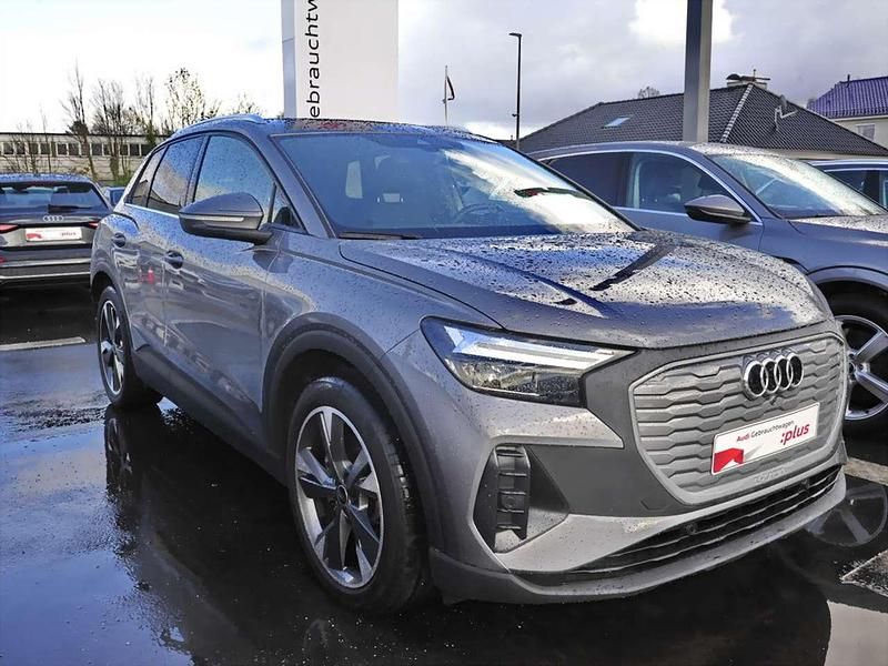 Gebraucht Audi Q4 e-tron Advanced 210 kW (286 PS) 2023 Taifungrau metallic SUV