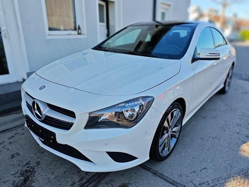 Gebraucht Mercedes CLA180 Edition 1 122 PS (89 kW) 2013 Weiß Limousine