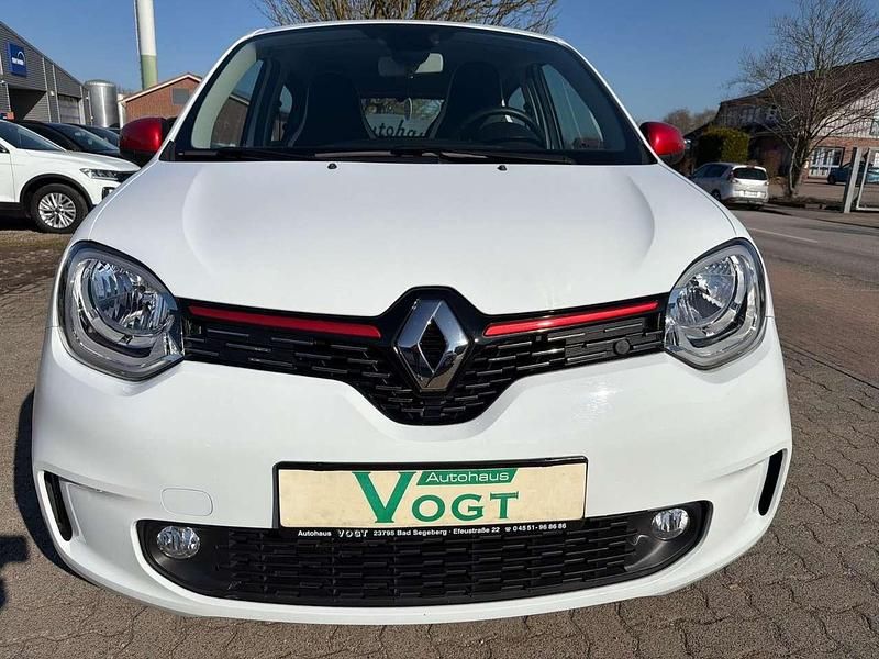 Gebraucht Renault Twingo Intens 73 PS (53 kW) 2020 Weiß Kleinwagen