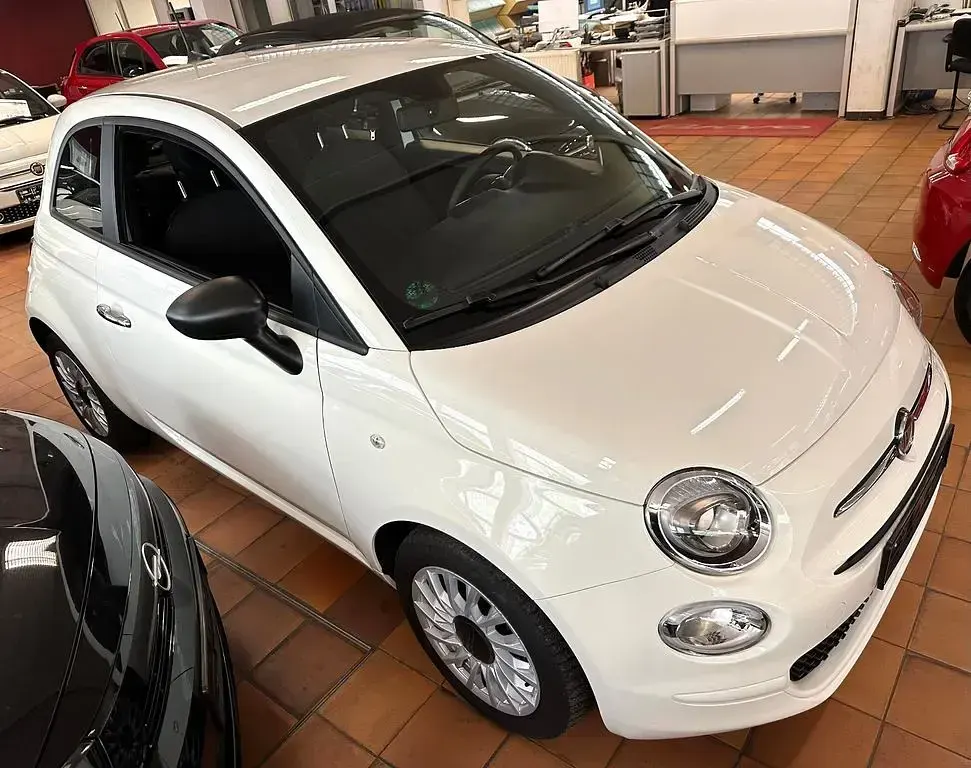 Gebraucht Fiat 500 69 PS (50 kW) 2024 Bianco bianco/ bossa nova/calc Kleinwagen