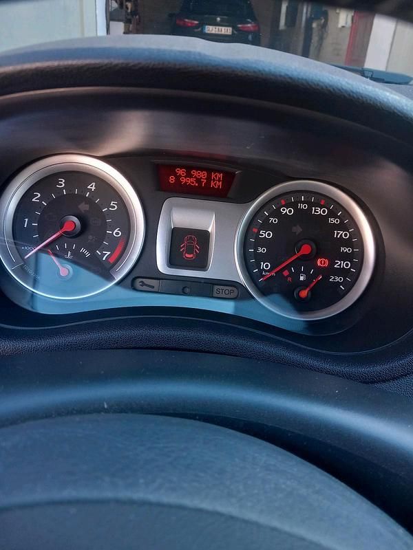 Gebraucht Renault Clio II 75 PS (55 kW) 2008 Grau Kleinwagen