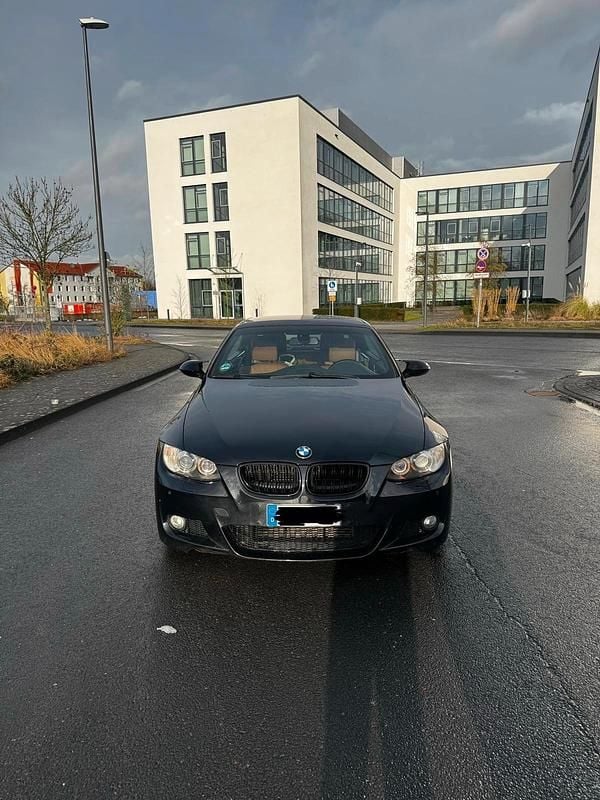 Gebraucht BMW 330 Cabriolet M Sport 231 PS (169 kW) 2007 Schwarz Cabrio