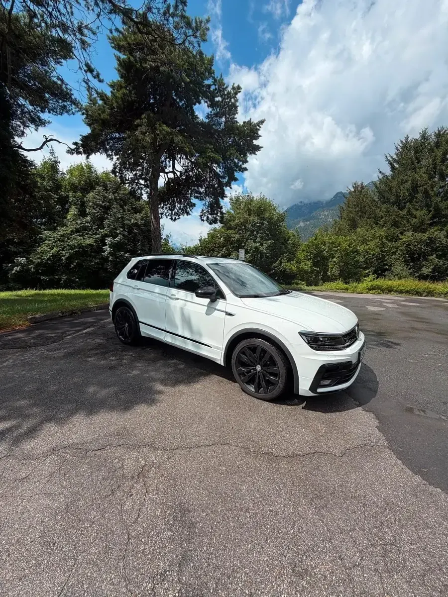 Gebraucht VW Tiguan R-line 150 PS (110 kW) 2019 Weiß SUV