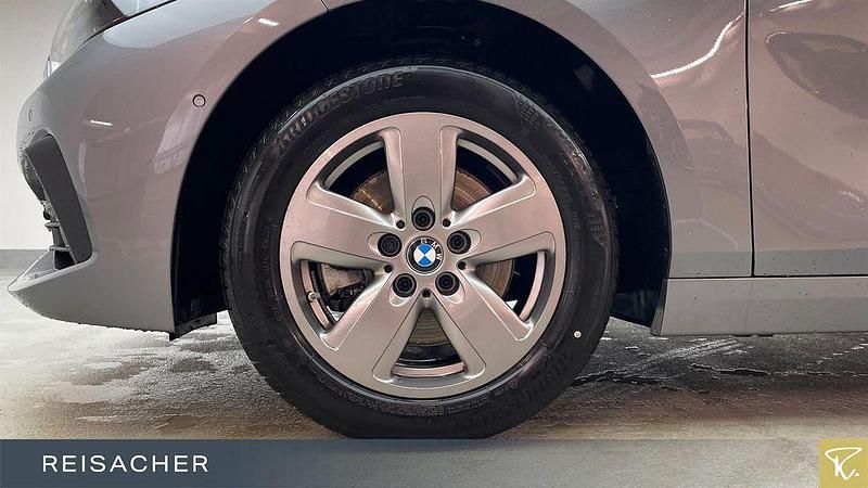 Gebraucht BMW 118 Advantage 135 PS (99 kW) 2022 Skyscraper grau metallic Kleinwagen