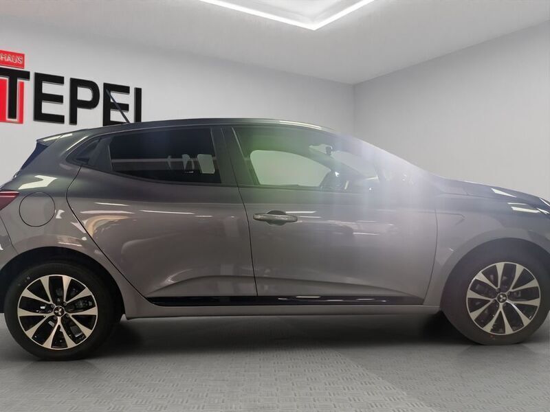 Gebraucht Mitsubishi Colt Plus 91 PS (66 kW) 2024 Grau Limousine