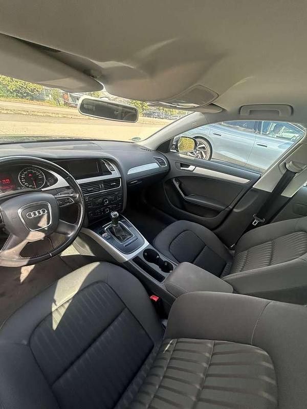 Gebraucht Audi A4 Ambition 160 PS (117 kW) 2009 Limousine