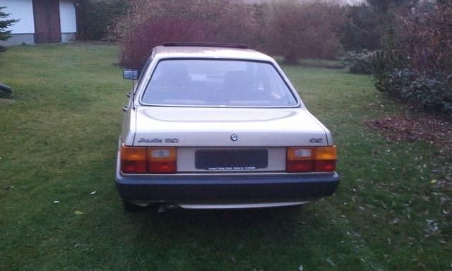 Gebraucht Audi 80 75 PS (55 kW) 1985 Gold metallic Limousine