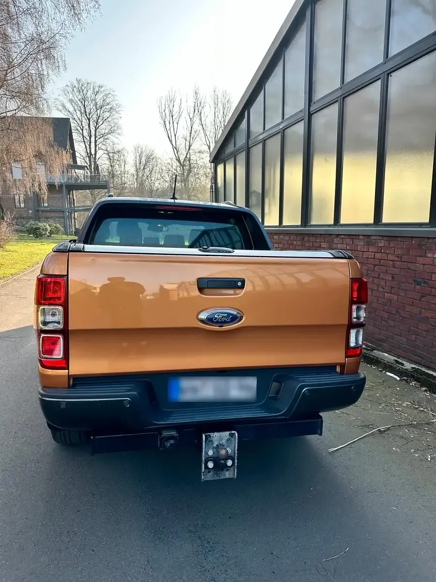 Gebraucht Ford Ranger Wildtrack 212 PS (155 kW) 2020 Orange Pickup