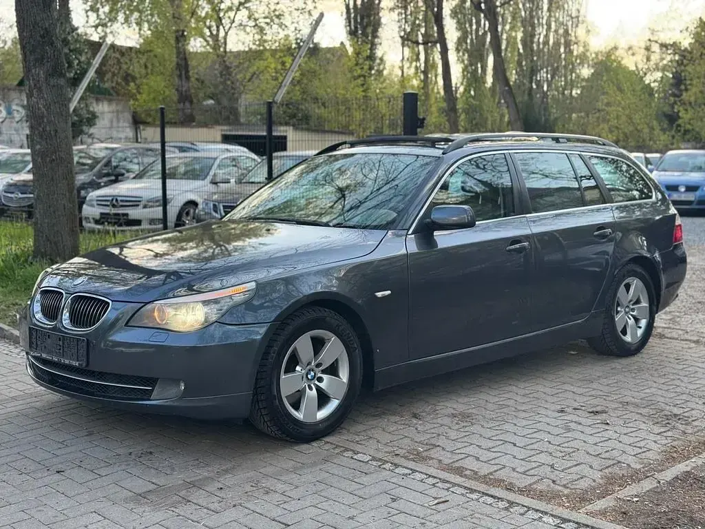 Second-hand BMW 525 197 CP (144 kW) 2008 Gri Berlinǎ