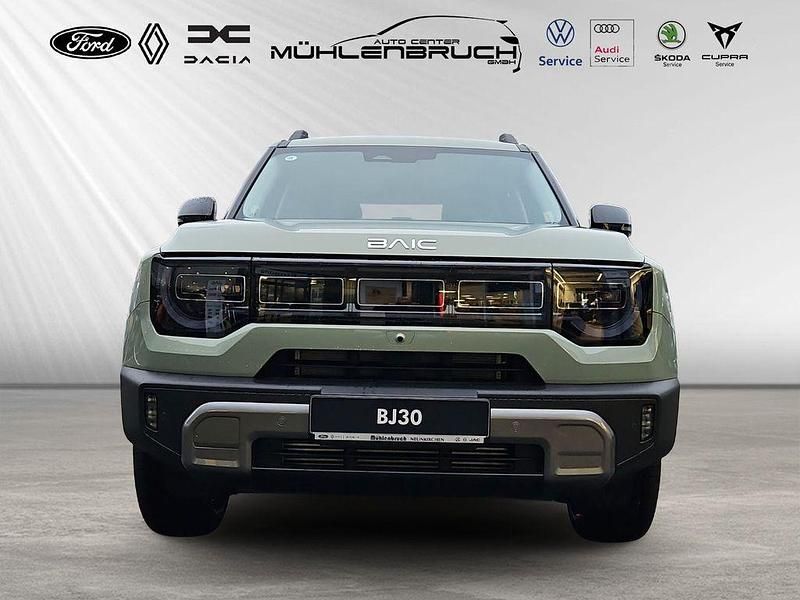 Neu Baic BJ30 280 PS (205 kW) 2025 Grün SUV