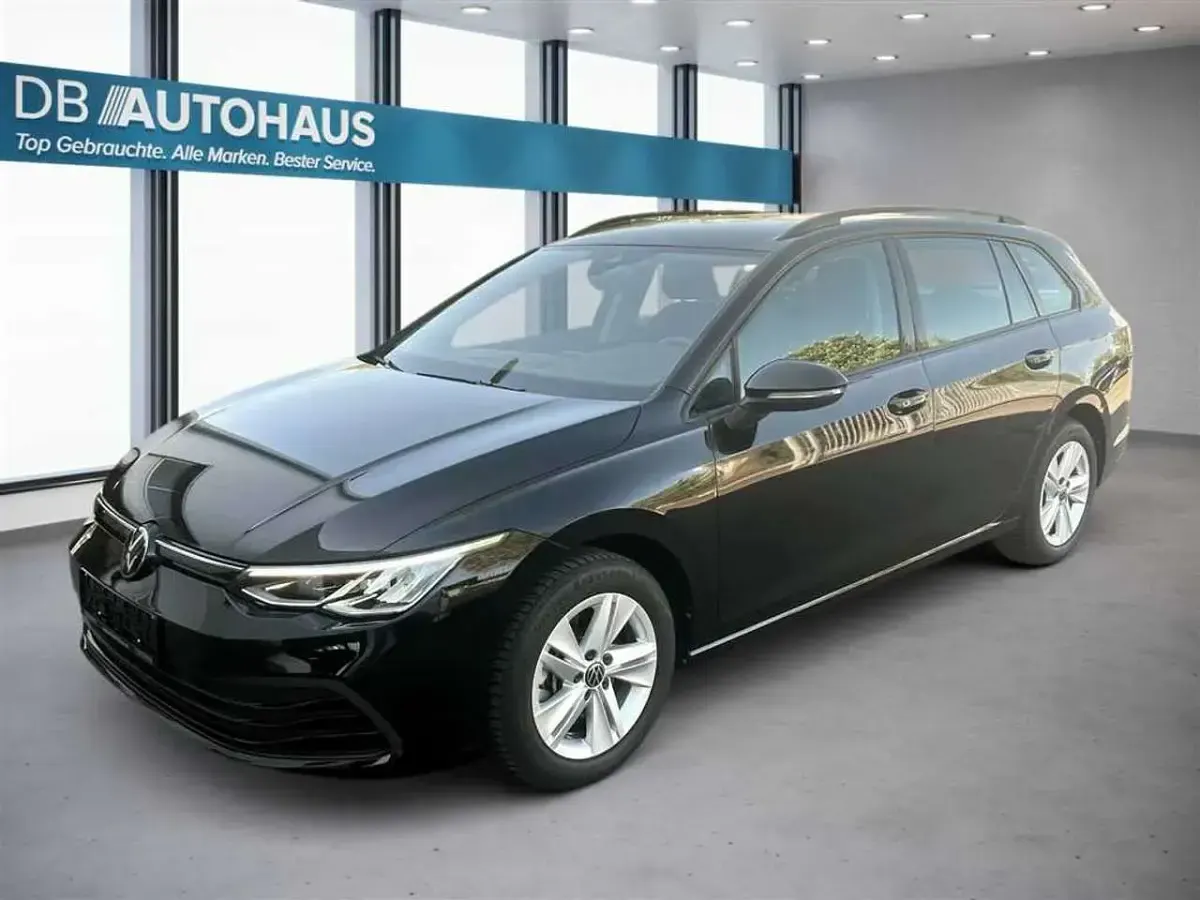 Gebraucht VW Golf VIII Life 116 PS (85 kW) 2023 Kombi