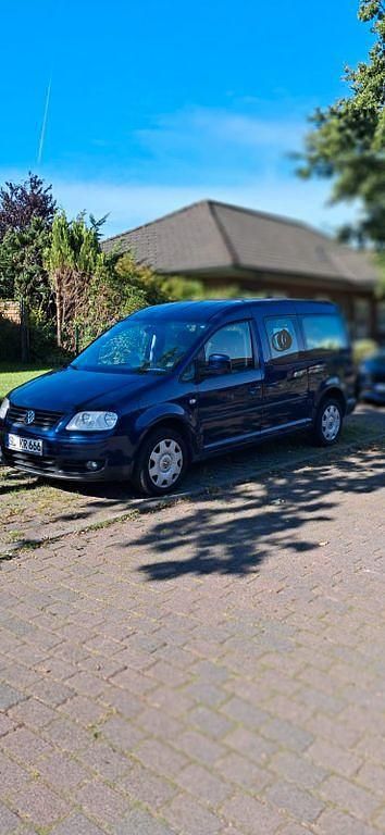Blau Gebraucht 2010 VW Caddy Maxi Van / Kleinbus | 4.499 € (Superpreis) - Bild 1/4