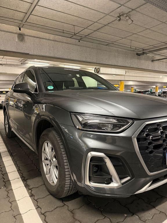 Gebraucht Audi Q5 S-Line 204 PS (150 kW) 2022 Grau SUV