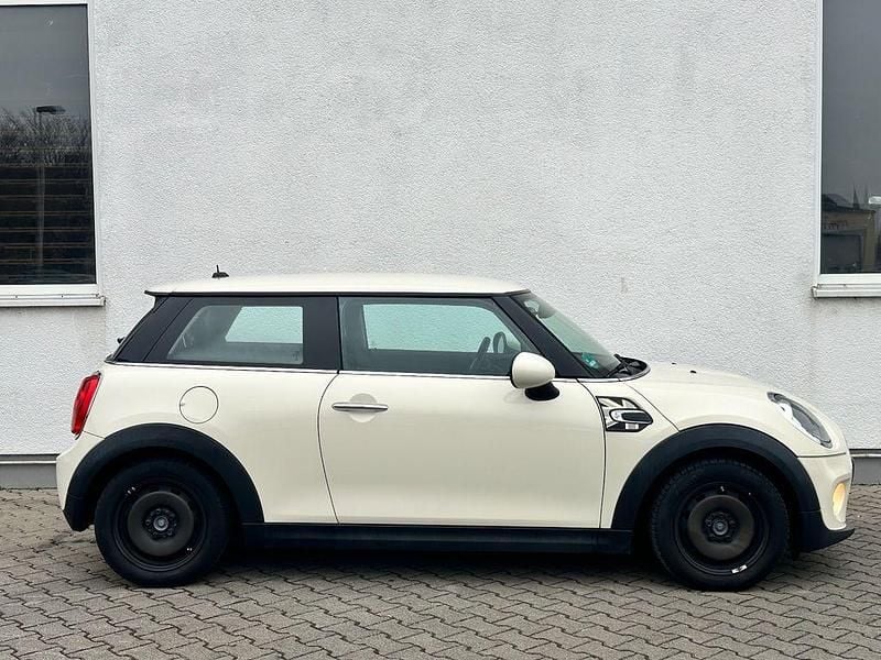 Gebraucht Mini Cooper 136 PS (100 kW) 2015 Weiß Kleinwagen