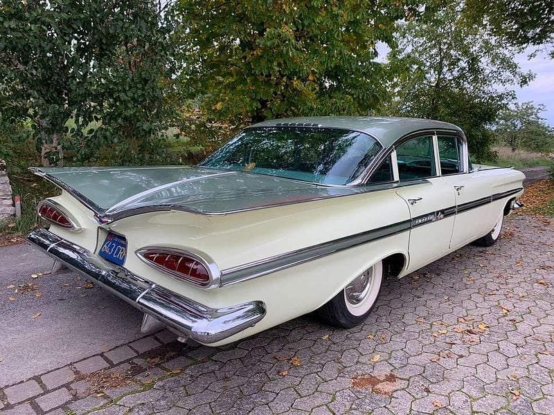 Gelb Gebraucht 1959 Chevrolet Impala Limousine | 27.700 € - Bild 1/4