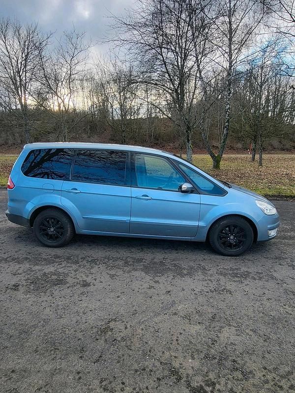 Blau Gebraucht 2007 Ford Galaxy Van / Kleinbus | 3.500 € (Etwas zu teuer) - Bild 1/4